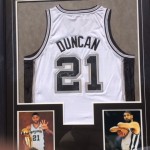 Tim Duncan Signed Jersey and Print